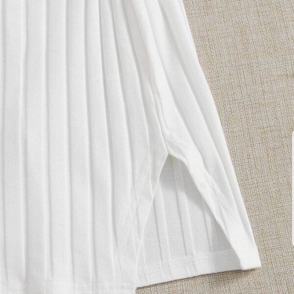 ✨️Rib-Knit Solid Bodycon Dress - Picture 3 of 5